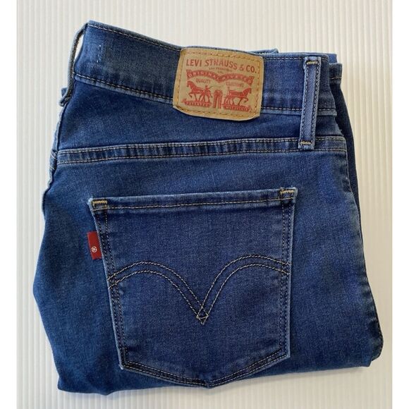 Levi's Curvy Bootcut Women's Mid Rise Blue Denim Jeans size 30x30 - Picture 4 of 10
